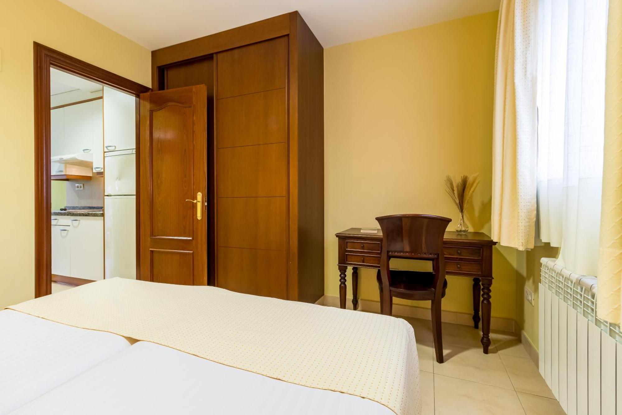 Apartamentos Silken Playa De Toro Llanes Exterior photo